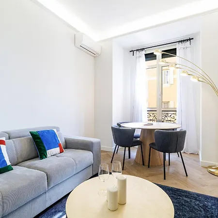 Beautiful 1 Bedroom 50M From Monaco * 보솔레이